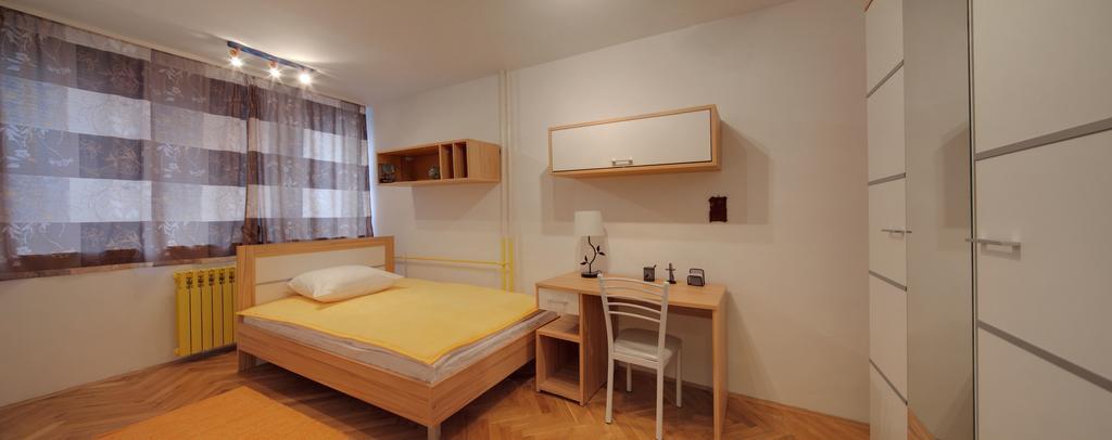 Apartman Όσιγιεκ Εξωτερικό φωτογραφία