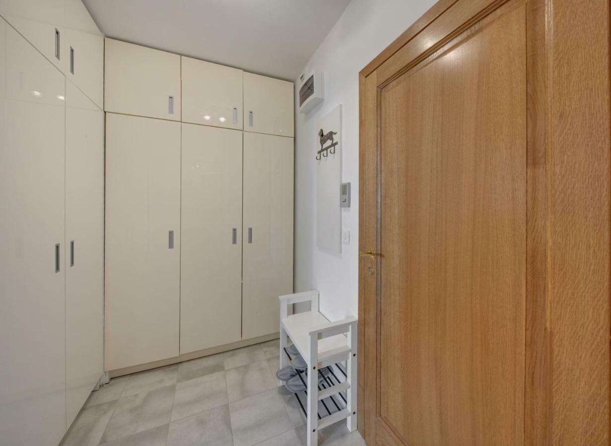 Apartman Όσιγιεκ Εξωτερικό φωτογραφία